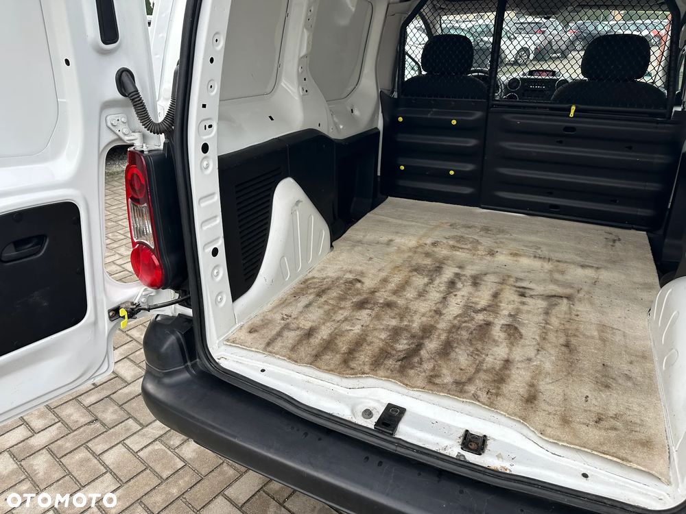 Peugeot Partner - 22