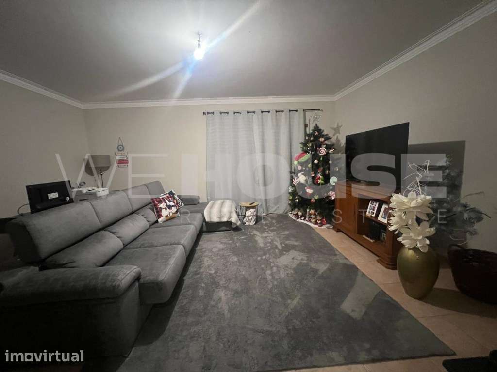 T2 Acolhedor com Lareira e Excelente Luminosidade - Pronto a Habitar - Grande imagem: 5/19