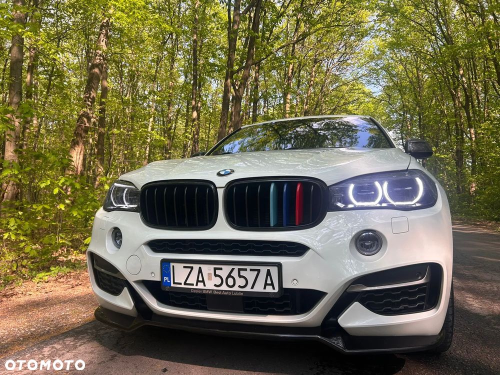 BMW X6M - 15