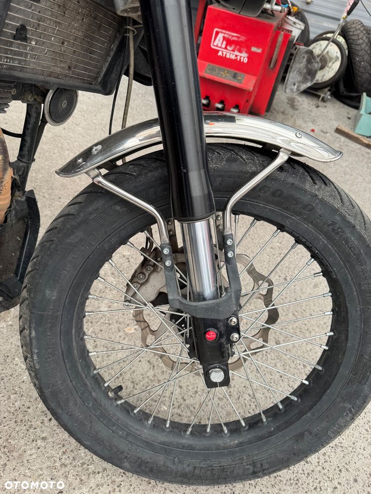 Mondial HPS 125 - 14