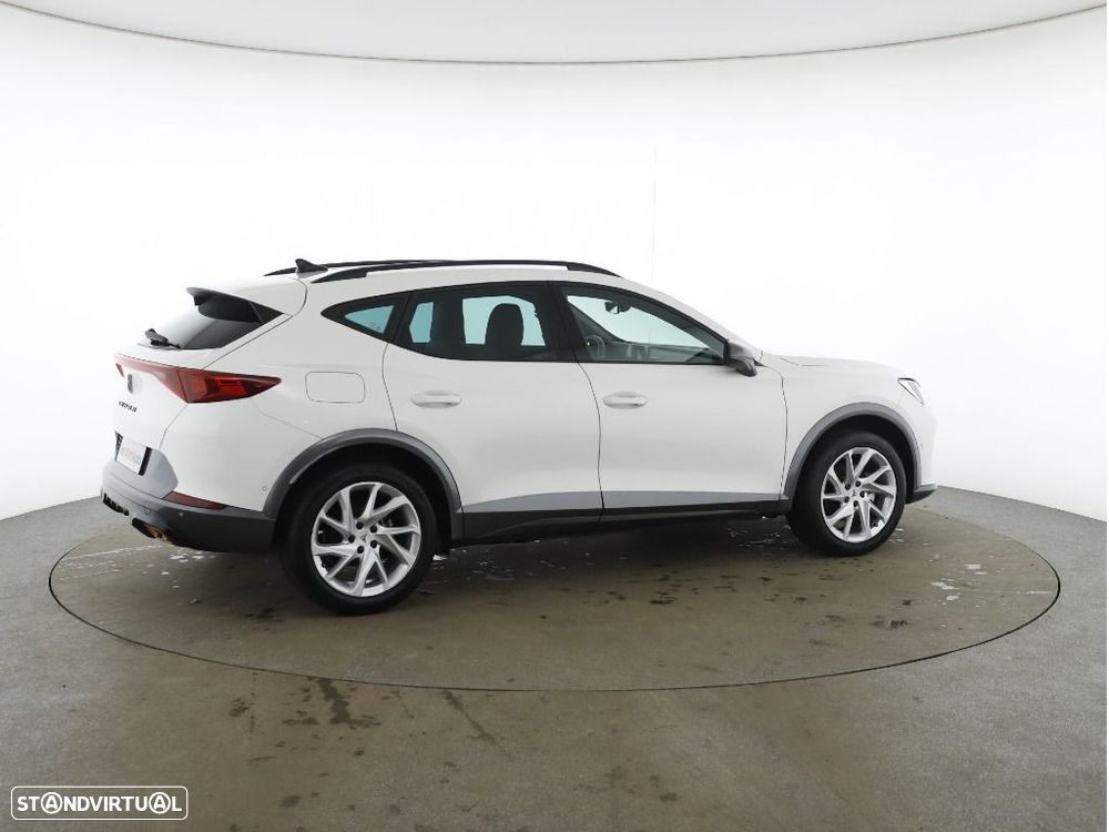 CUPRA Formentor 1.4 e-Hybrid DSG — fotografia 11