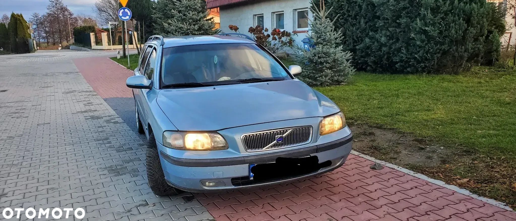 Volvo V70 2.4 AWD - 1