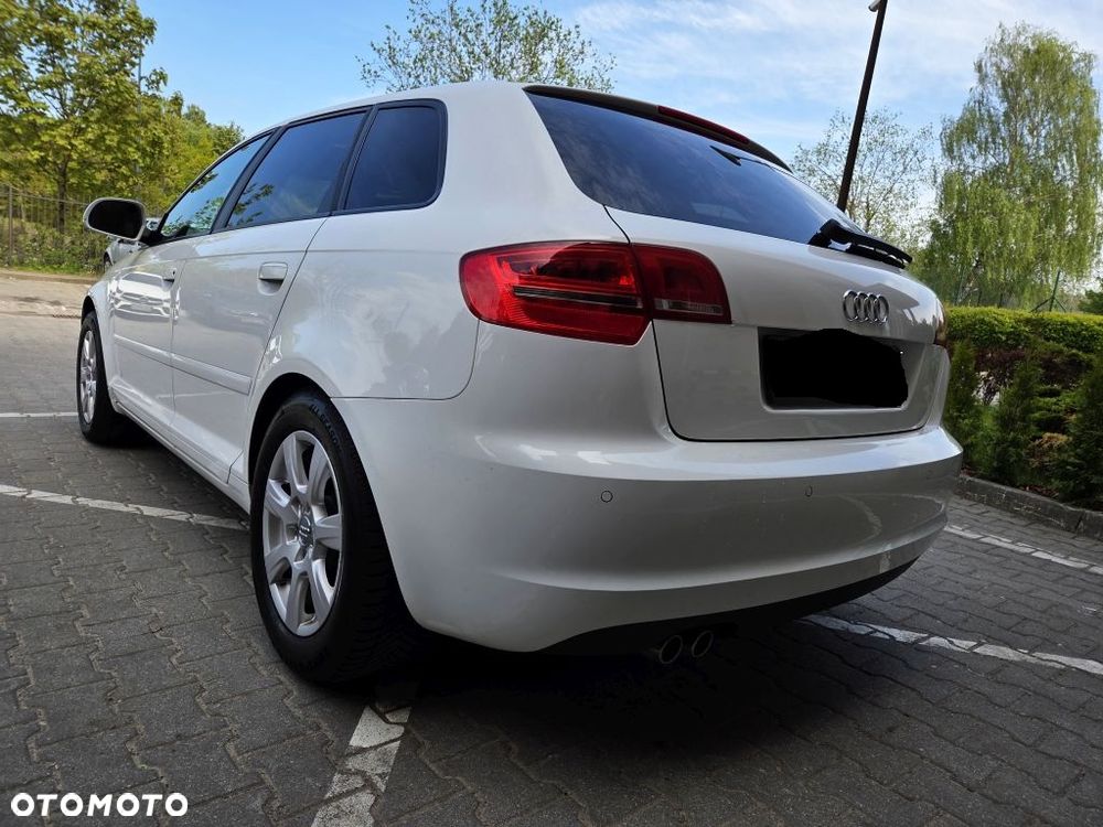 Audi A3 Sportback 1.4 TFSI Attraction - 9