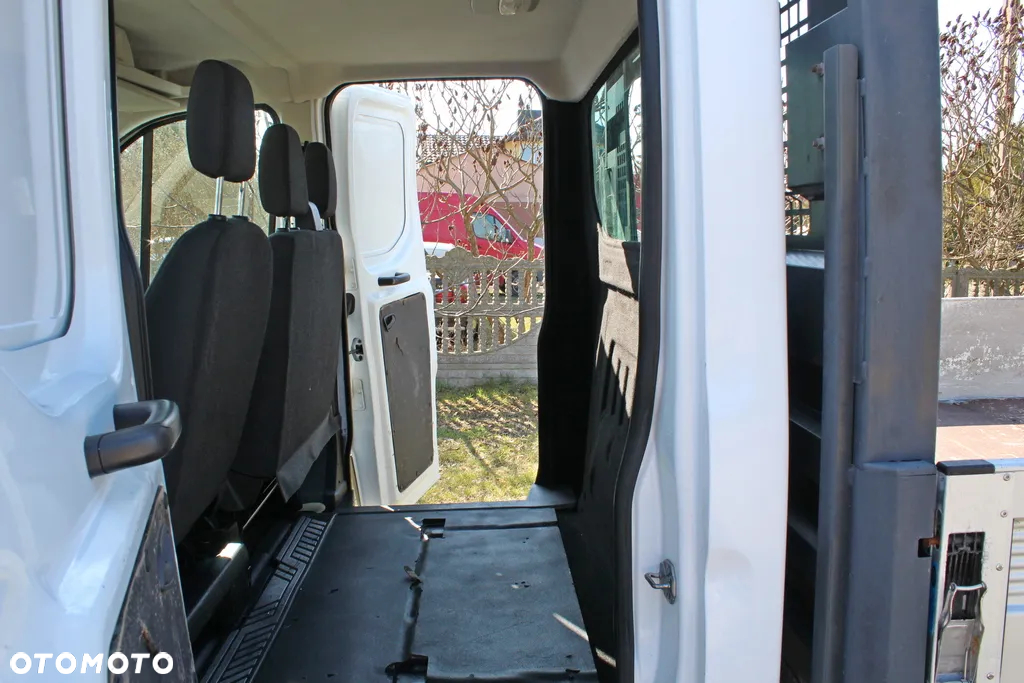 Ford Transit - 17