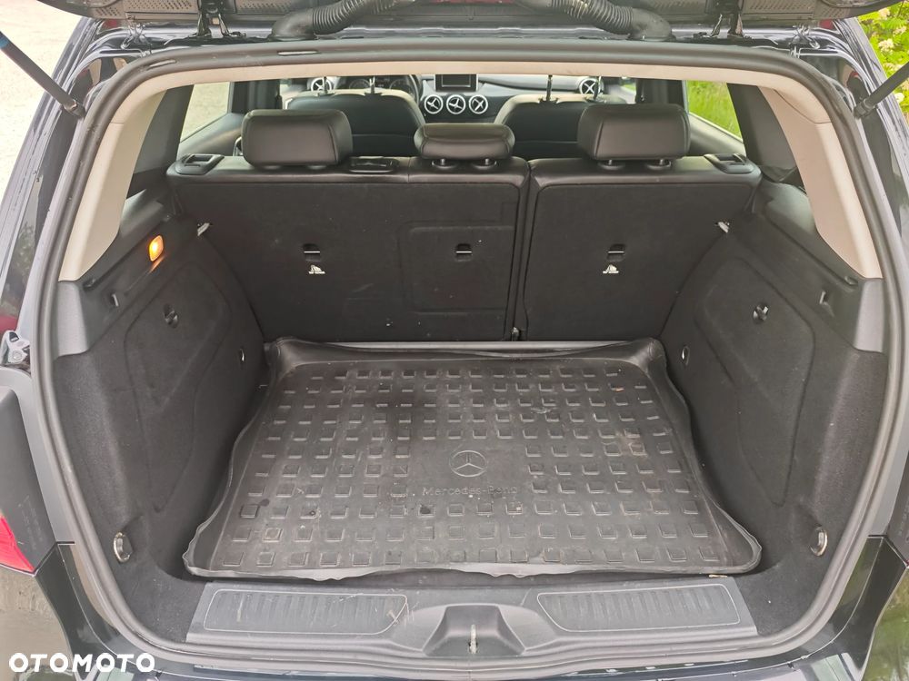 Mercedes-Benz Klasa B - 9