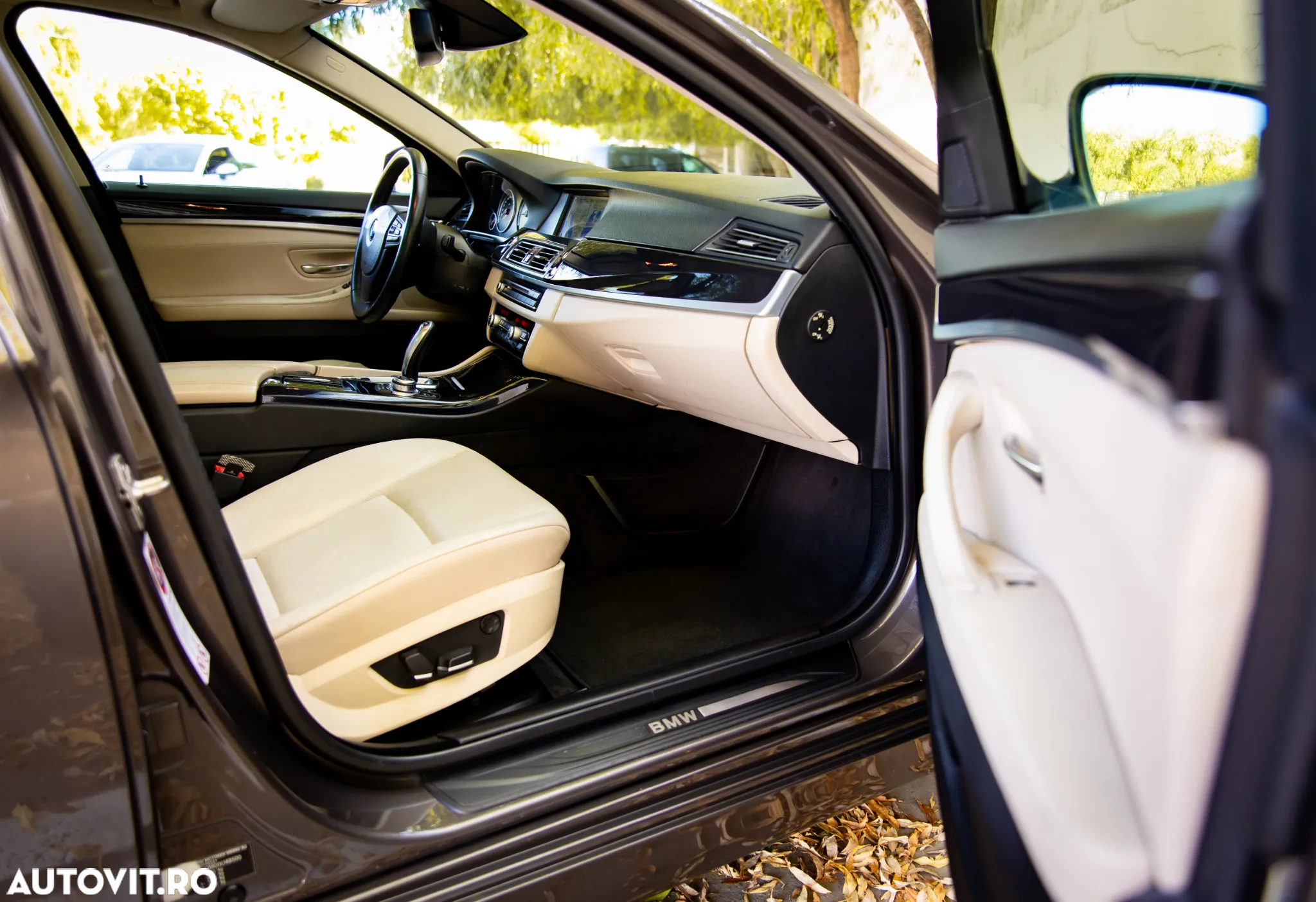 BMW Seria 5 520d Gran Turismo - 16