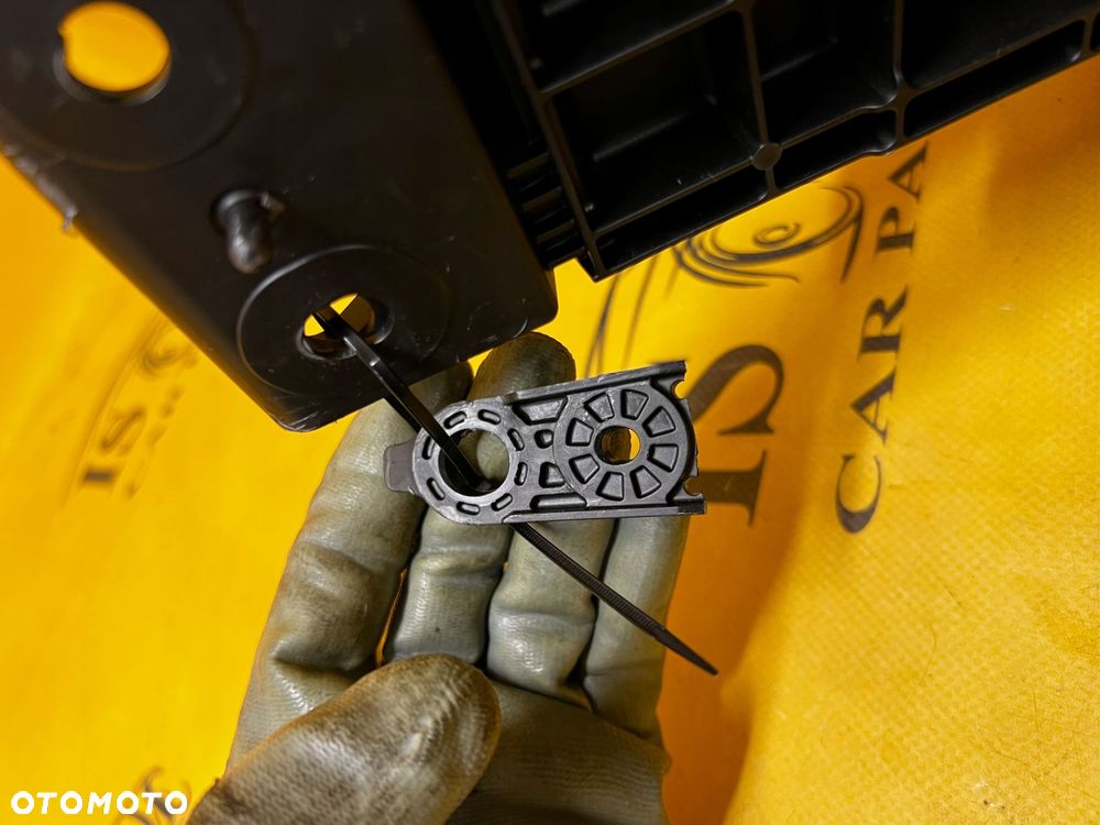 REFLEKTOR LAMPA PRZEDNIA PRZÓD PRAWY LED SUBARU FORESTER VI SL 25- - 8