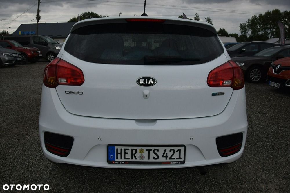 Kia Ceed 1.0 T-GDI ISG Edition 7 - 10