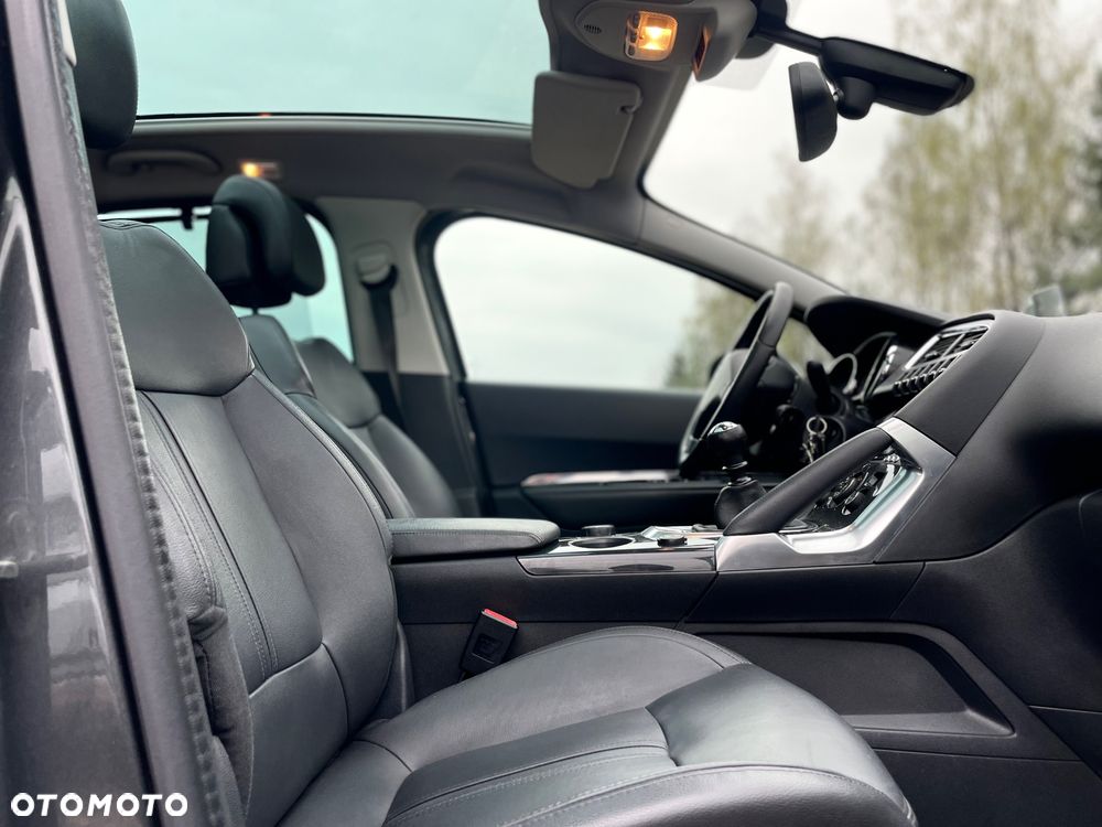 Peugeot 3008 HDi 150 Allure - 12