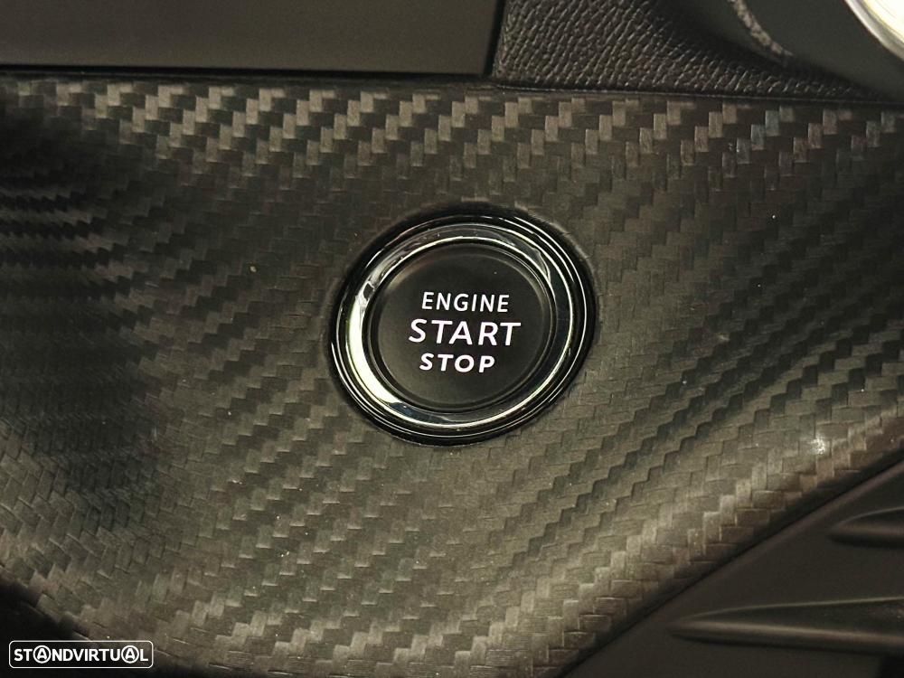 Peugeot e-2008 50 kWh GT Pack - 42