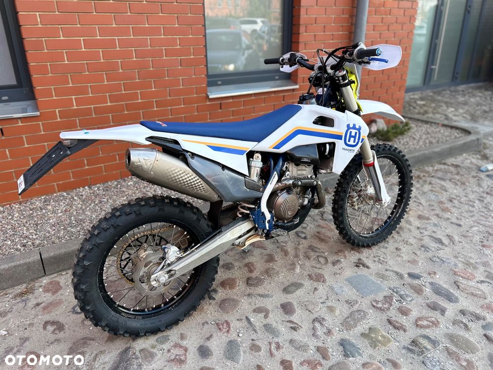 Husqvarna FE - 3