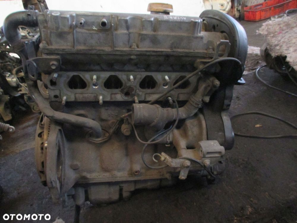 SILNIK SŁUPEK PEUGEOT 206 CC 1.6 16V - 8