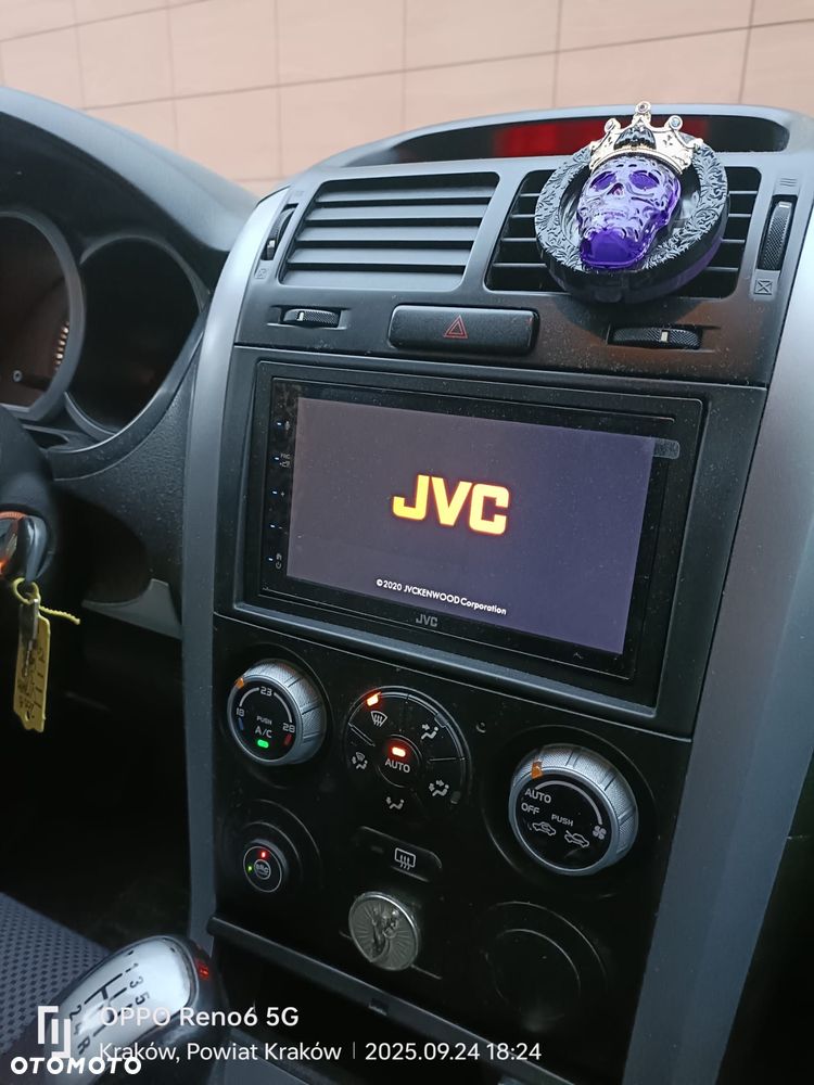 Suzuki Grand Vitara 1.6 - 10