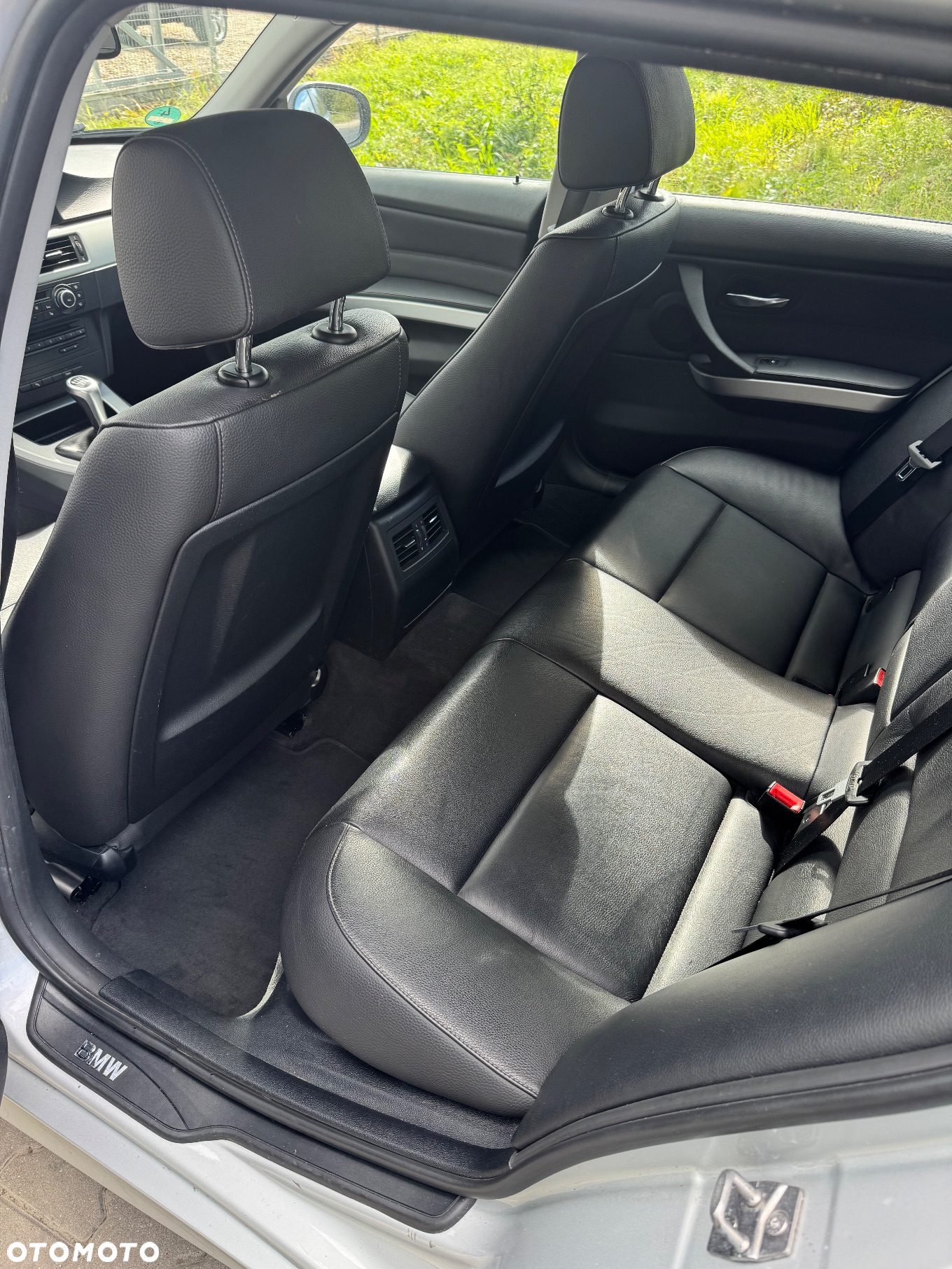 BMW Seria 3 320d DPF Touring - 22