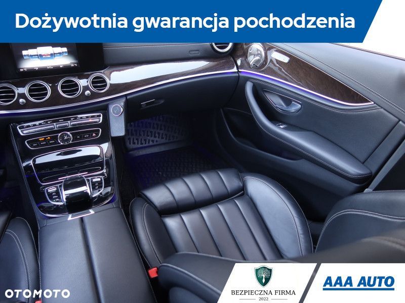 Mercedes-Benz Klasa E - 10