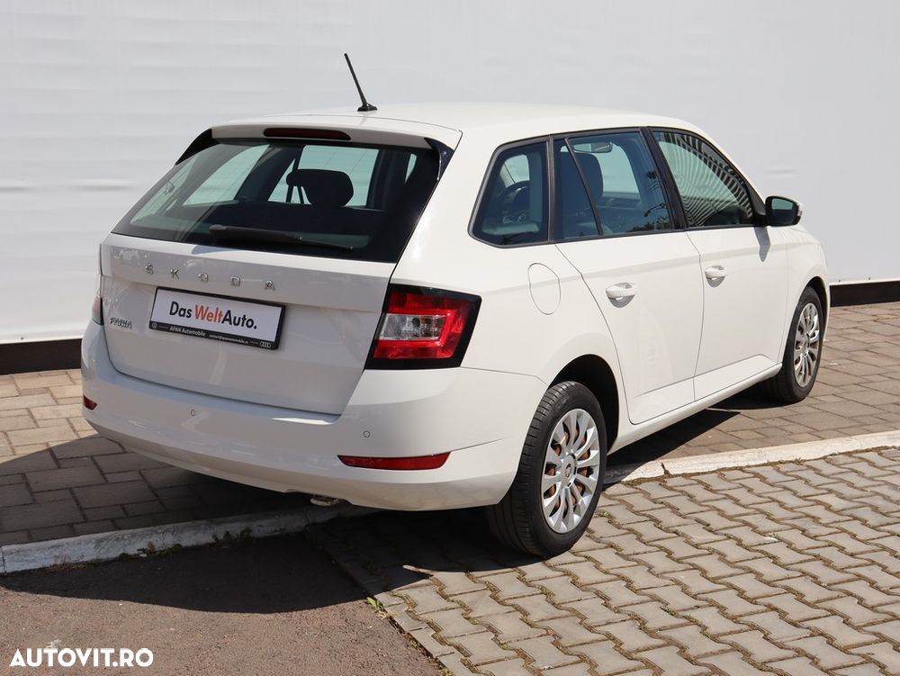 Skoda Fabia - 8