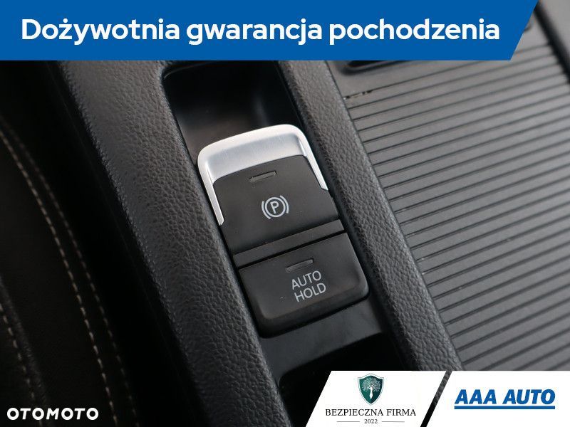 Volkswagen Passat Variant - 21
