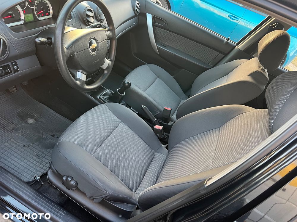 Chevrolet Aveo 1.2 16V LS - 9