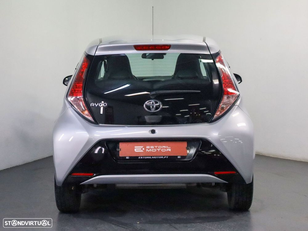 Toyota Aygo 1.0 X-Play Plus+X-Touch - 4