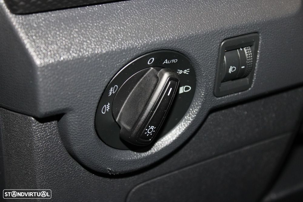 VW T-Cross 1.0 TSI Life - 10