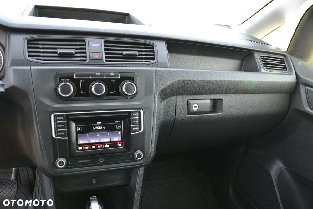 Volkswagen Caddy - 12