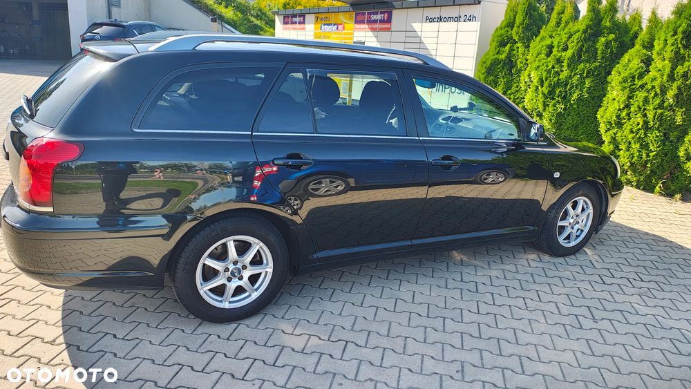 Toyota Avensis 2005 photo 3