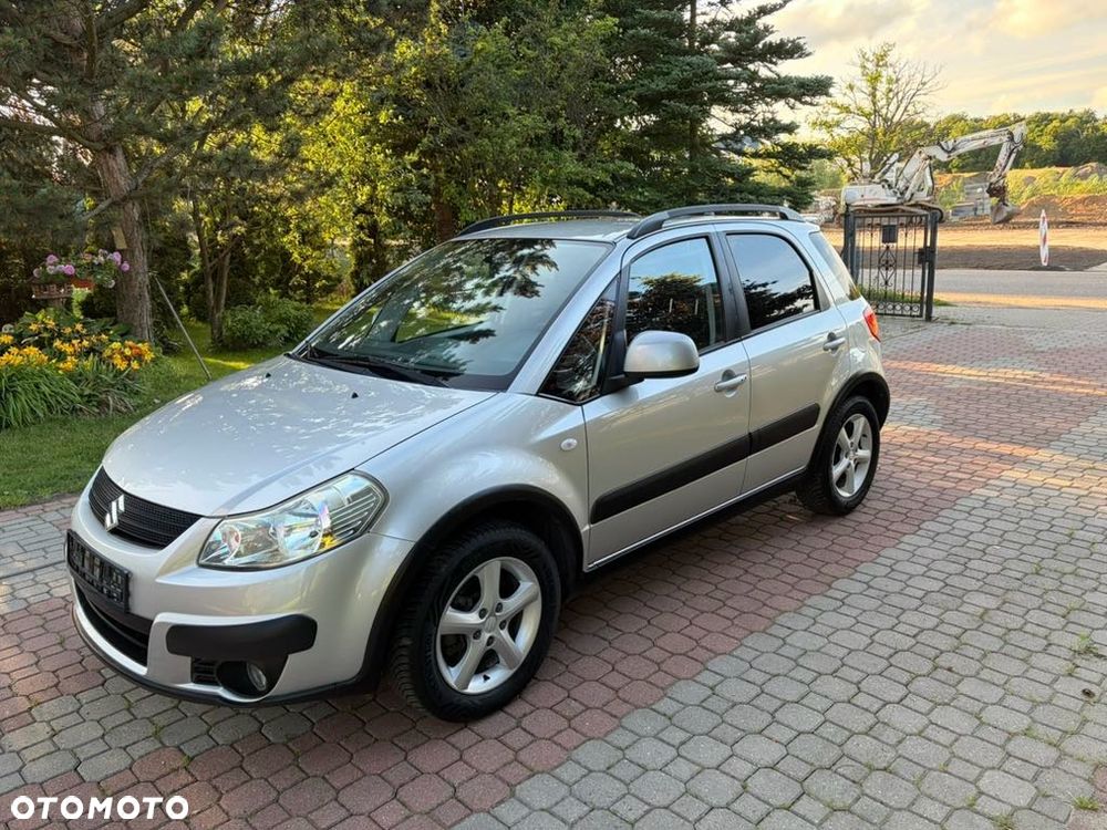 Suzuki SX4 1.6 VVT 4x2 Comfort - 2