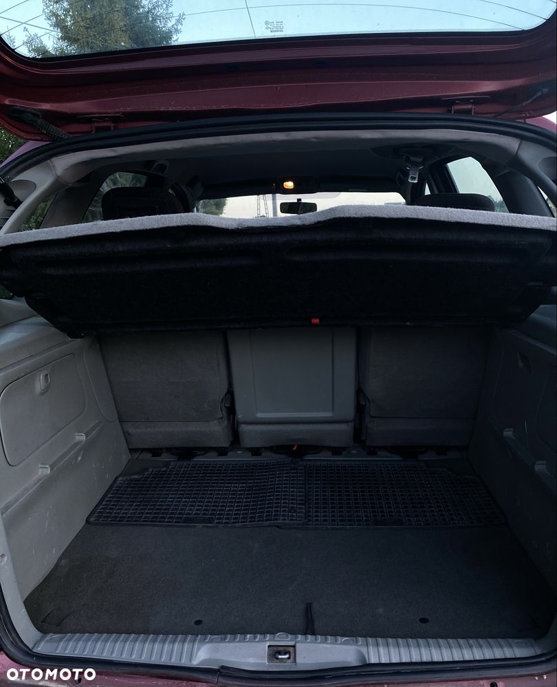 Renault Scenic - 5