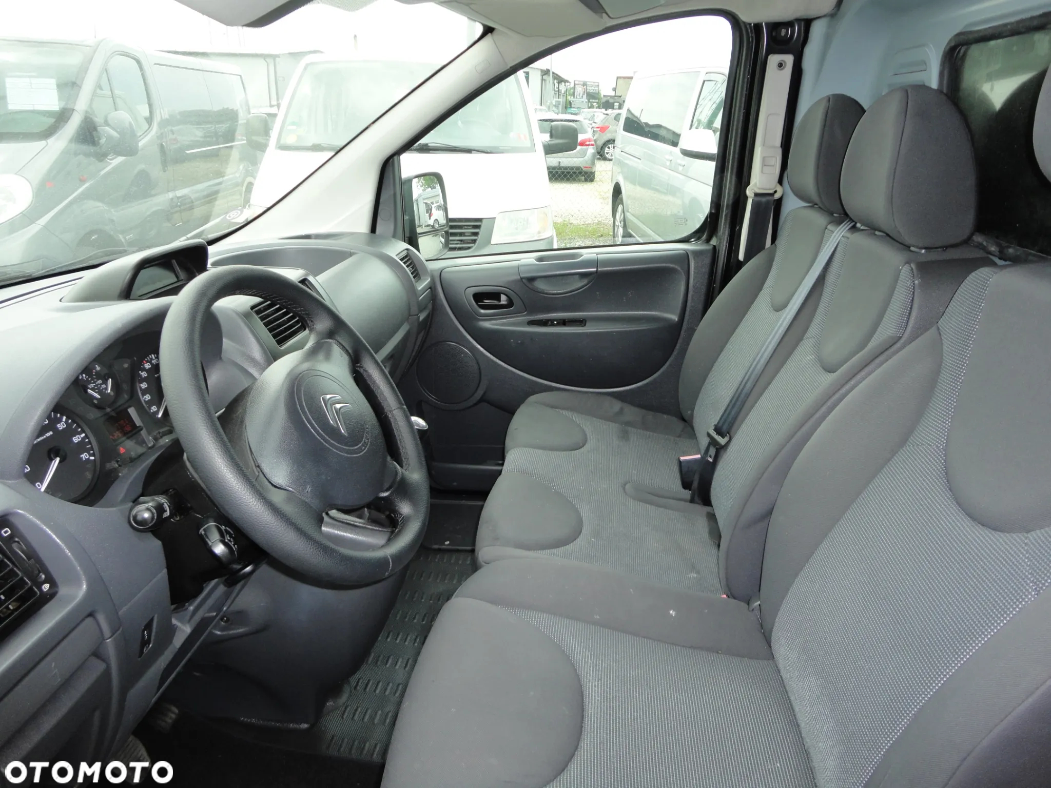 Citroën JUMPY - 9