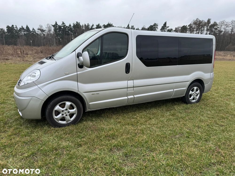 Renault Trafic FAP Grand Passenger Black Edition - 1