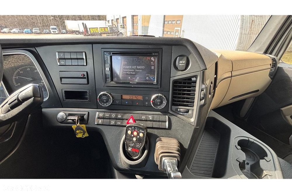 Mercedes-Benz Actros 1835 4x2 SIDE OPENING + CARRIER SUPRA 1150 Mt - 28