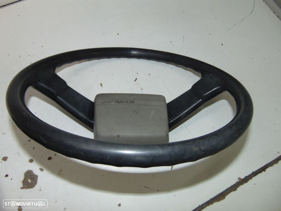 Volante peugeot - 8