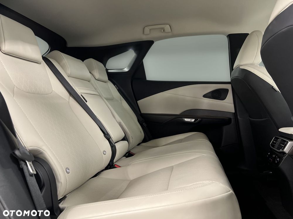 Lexus RX 350h F Sport Design - 13