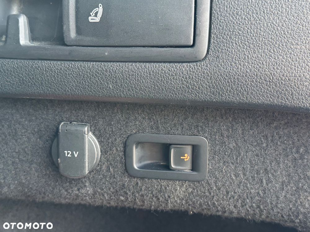 Volkswagen Passat Alltrack - 14