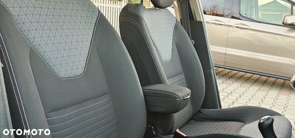 Renault Clio dCi 75 Stop & Start Expression - 25