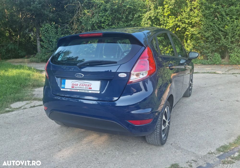 Ford Fiesta 1.1 Trend - 8