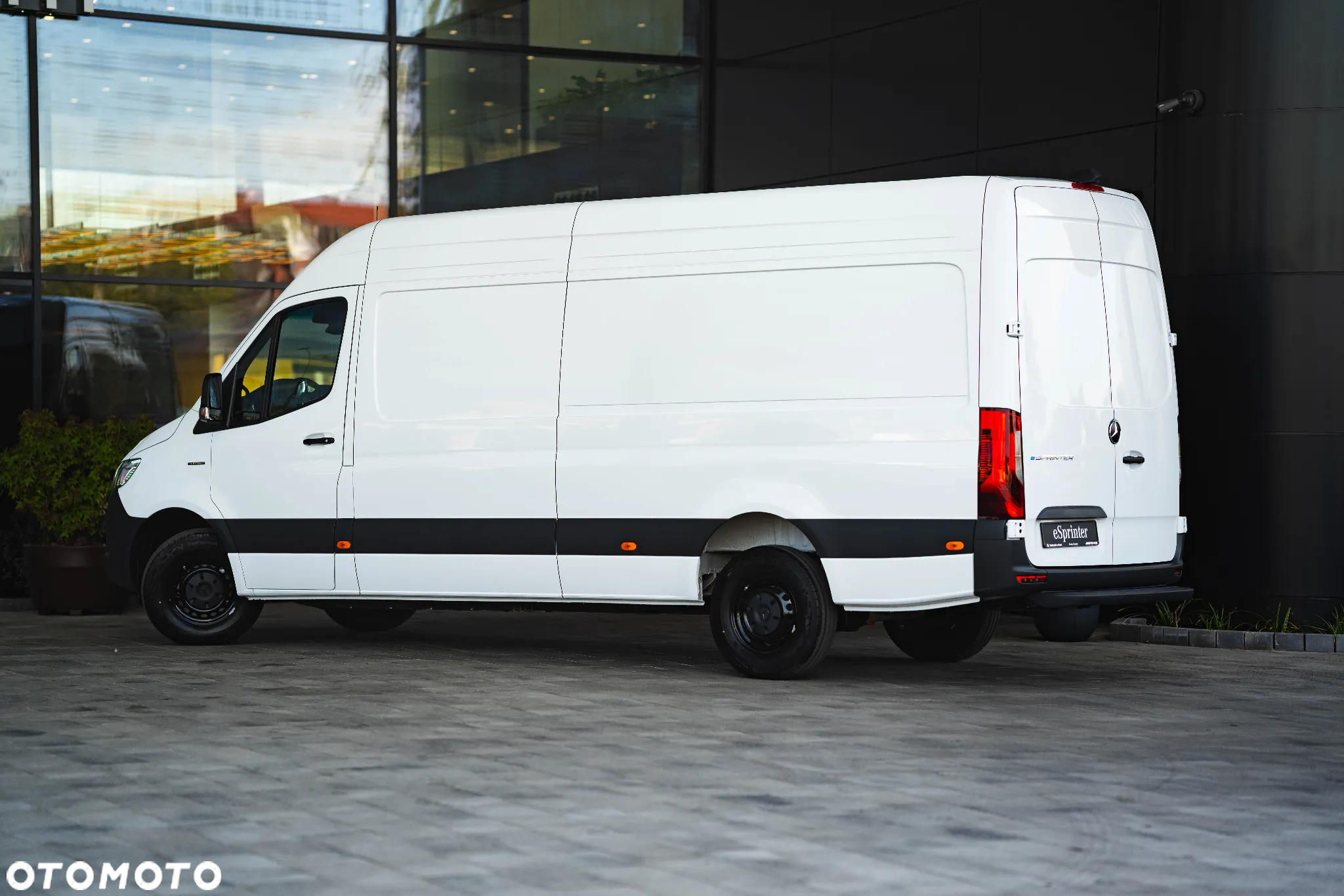 Mercedes-Benz eSprinter - 6