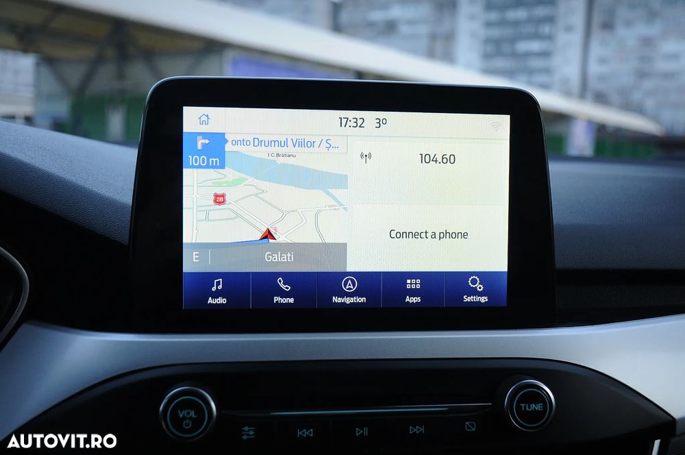 Ford Focus 1.5 TDCi Powershift Titanium - 21