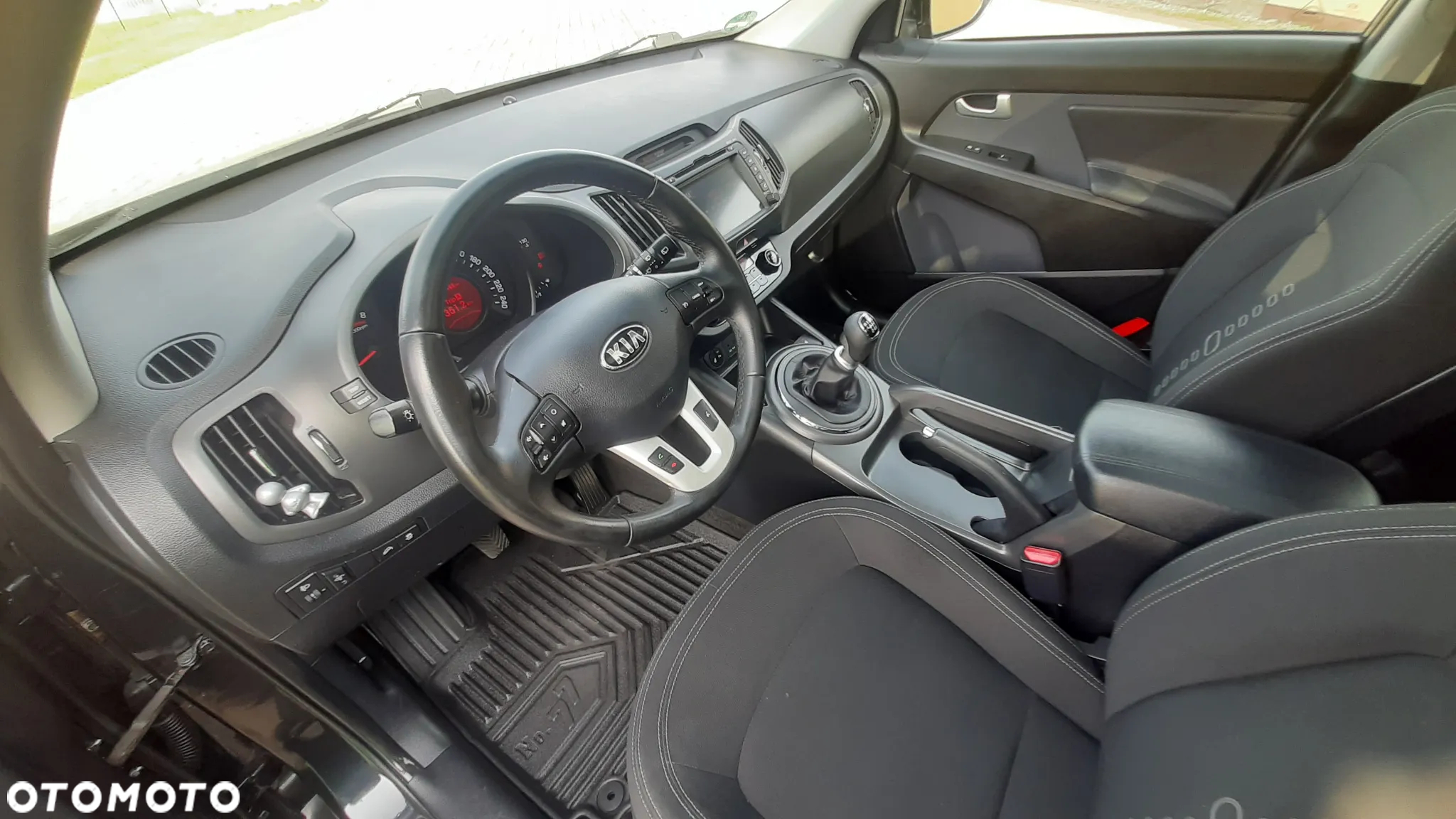 Kia Sportage 1.6 GDI 2WD Vision - 25