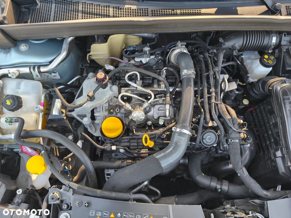 Renault Megane TCe 140 GPF EDC INTENS - 16