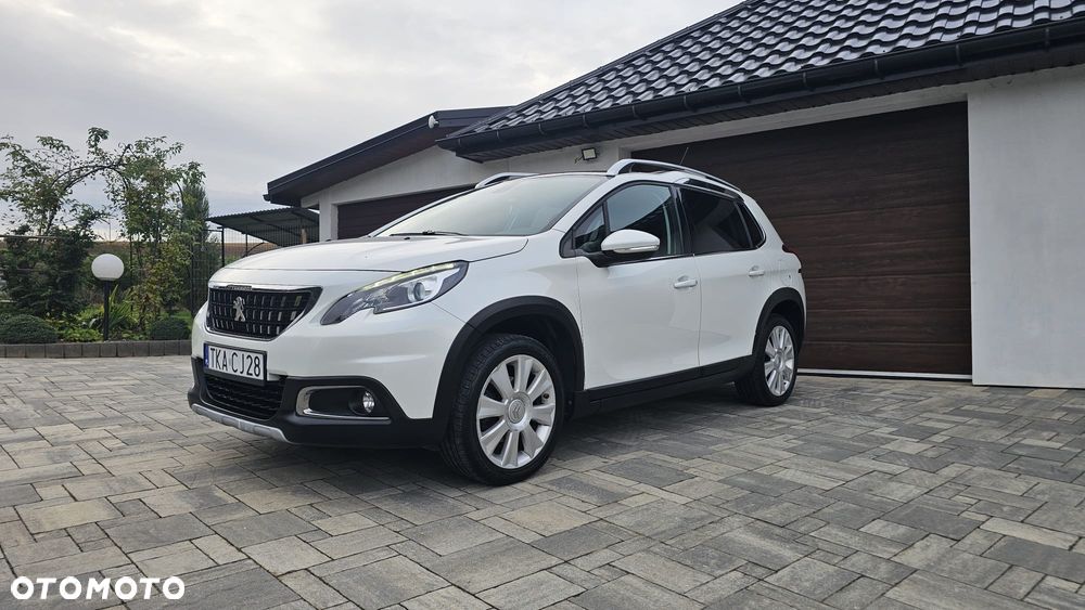 Peugeot 2008 1.2 Pure Tech GPF Allure S&S - 1