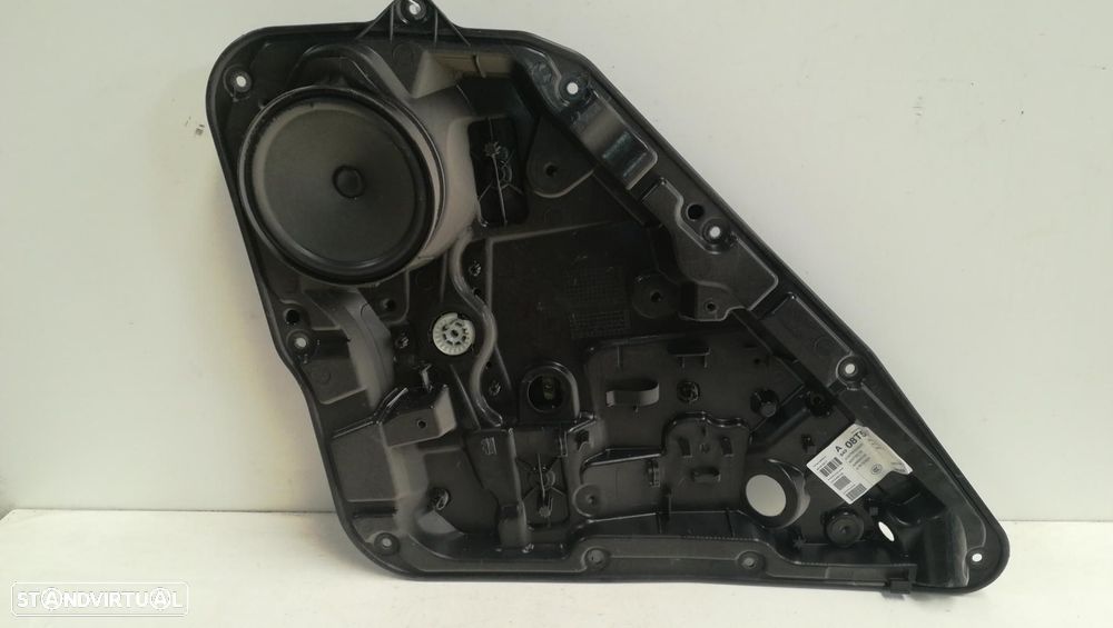 ELEVADOR TRASEIRO ESQUERDO MERCEDES-BENZ CLASE A BM 176 - 1