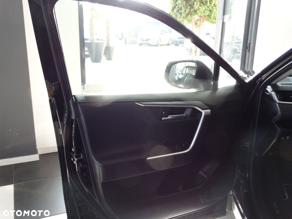 Toyota RAV4 - 14