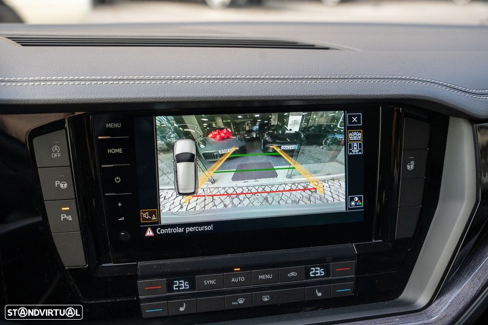 VW Touareg 3.0 TDI V6 Elegance Plus - 14