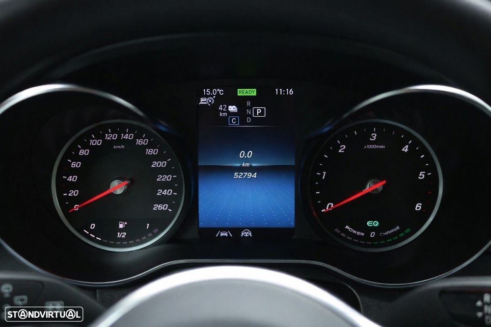 Mercedes-Benz GLC 300 de 4Matic - 44
