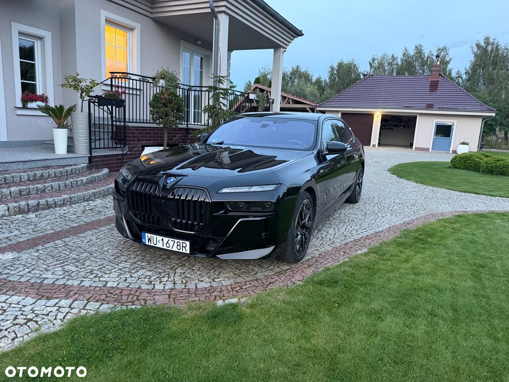 BMW Seria 7 - 1