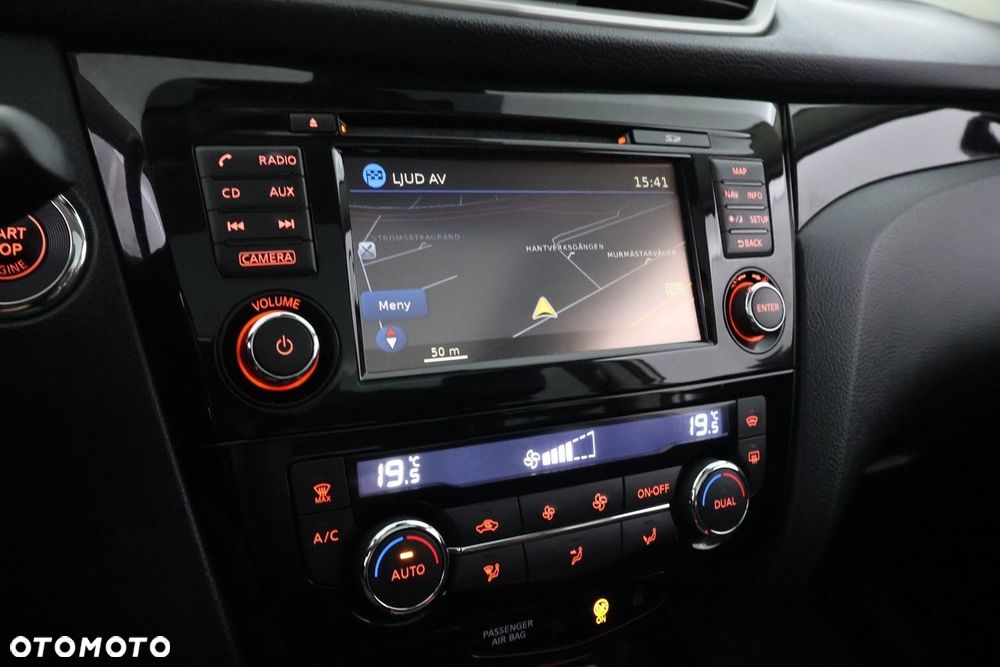 Nissan Qashqai 1.6 DIG-T 360 - 17