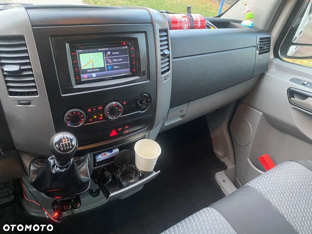 Volkswagen Crafter - 17