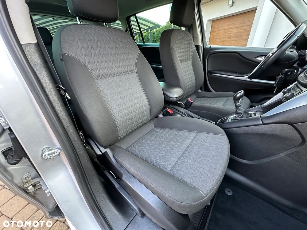 Opel Zafira Tourer 1.4 Turbo Sport - 23