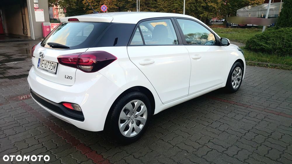 Hyundai i20 1.2 - 14